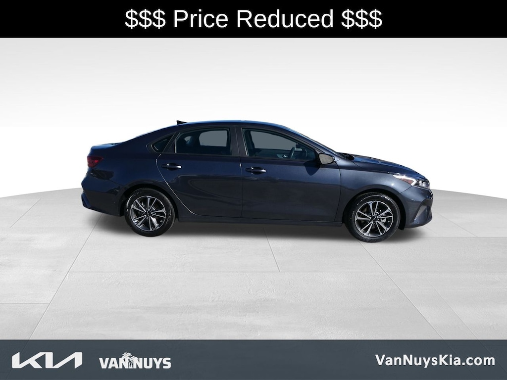 Used 2023 Kia Forte LXS Sedan