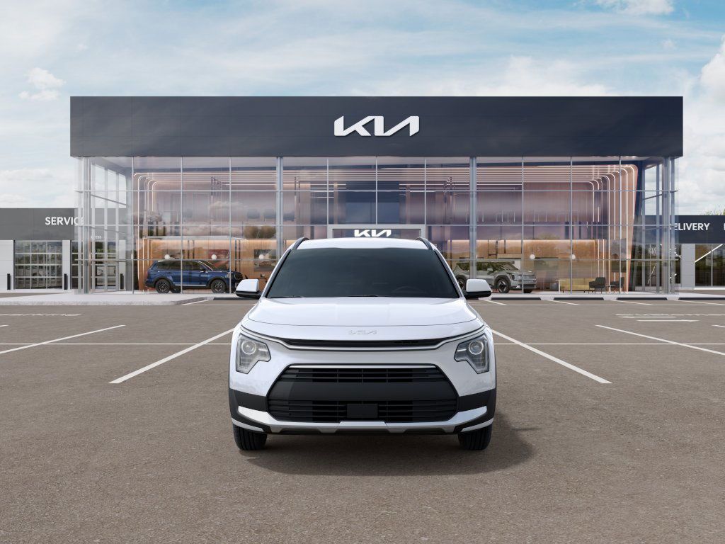 2025 Kia Niro EX photo 2