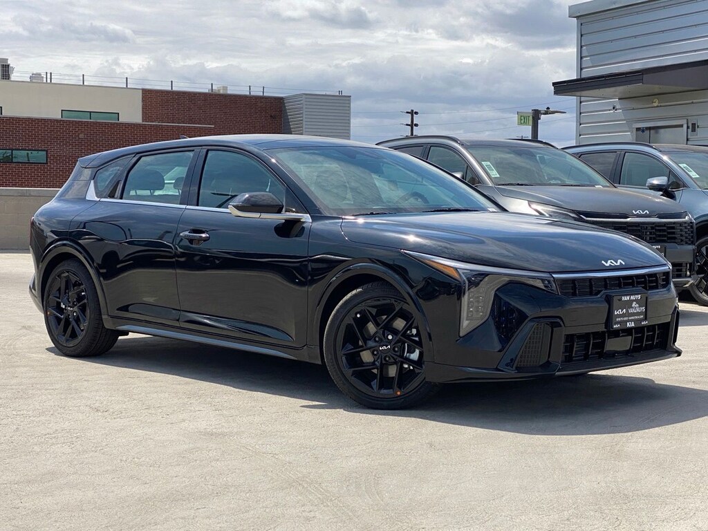 New 2026 Kia K4 GT-Line Turbo Hatchback
