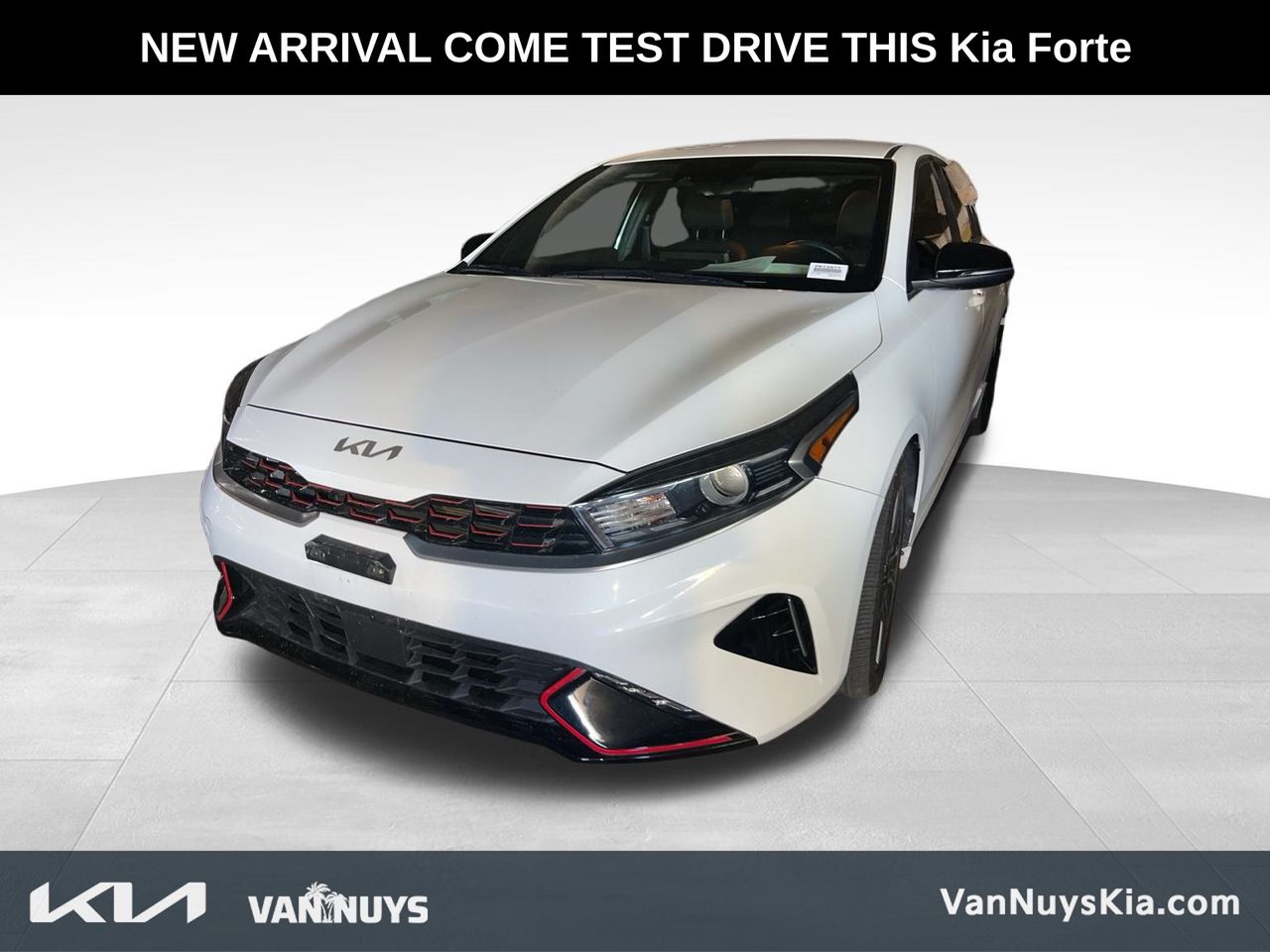 2023 Kia Forte GT-Line photo 2