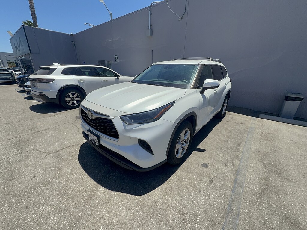 Used 2022 Toyota Highlander L SUV