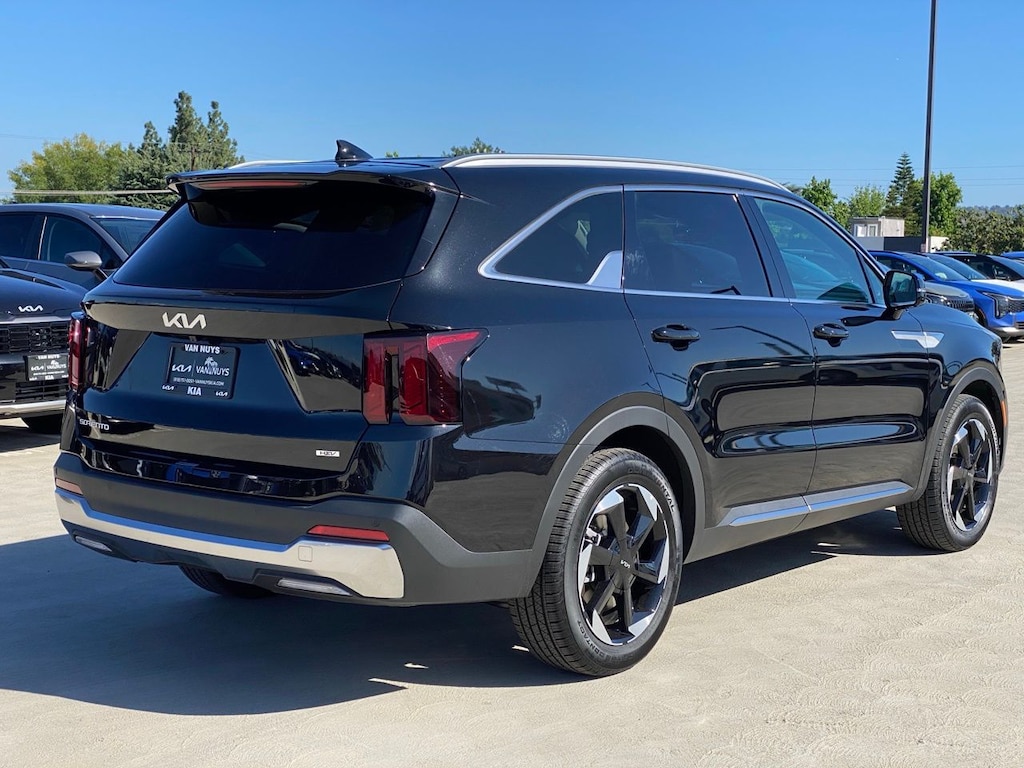 New 2026 Kia Sorento Hybrid EX SUV