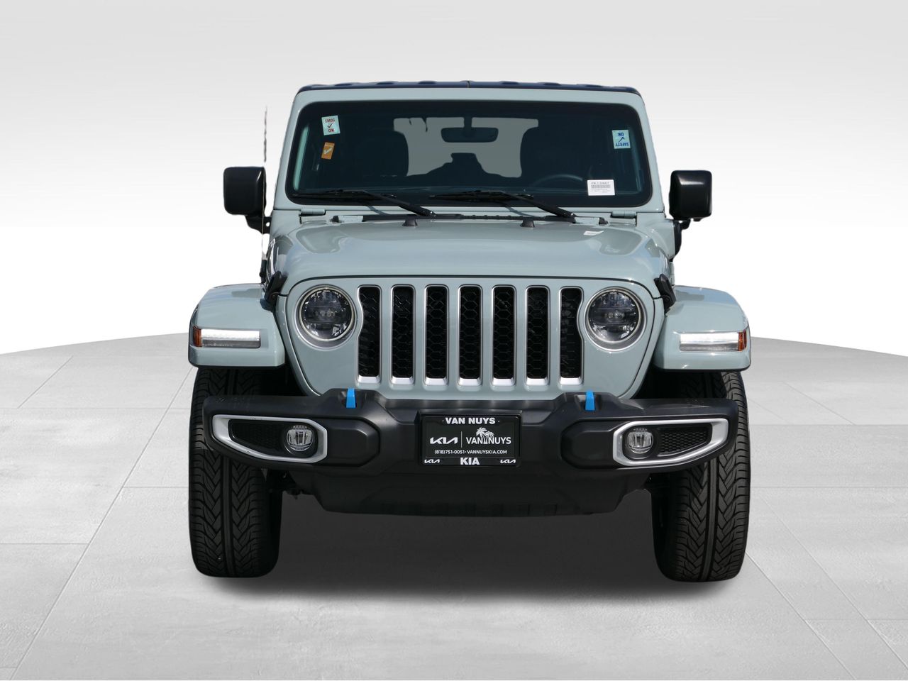 2023 Jeep Wrangler Sahara 4xe photo 3