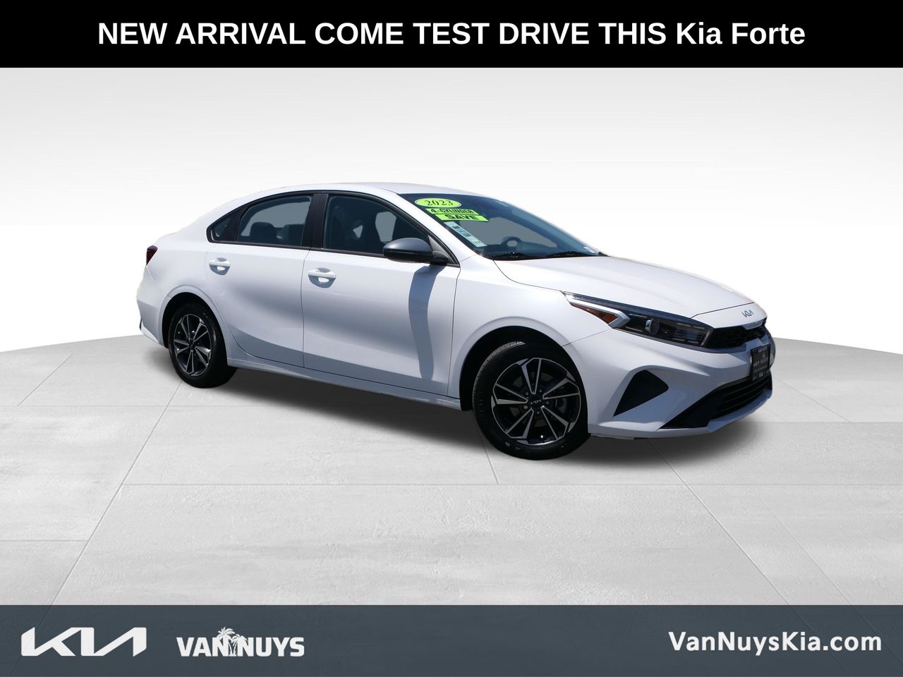 2023 Kia Forte LXS AT's photo