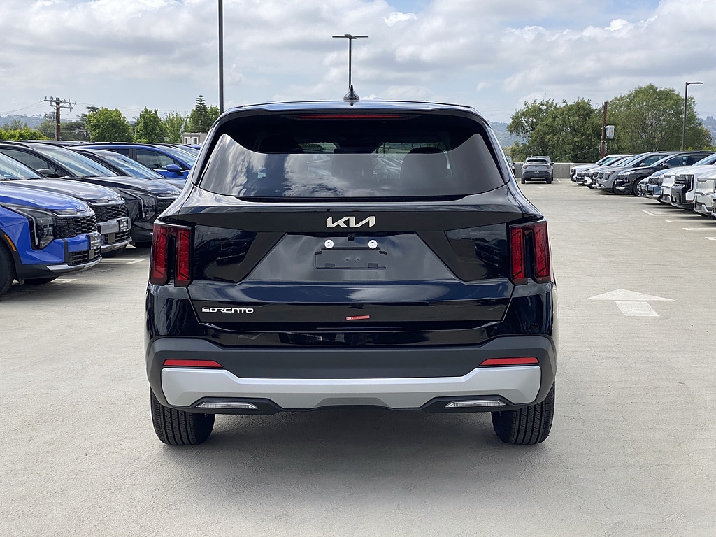 New 2026 Kia Sorento LX SUV