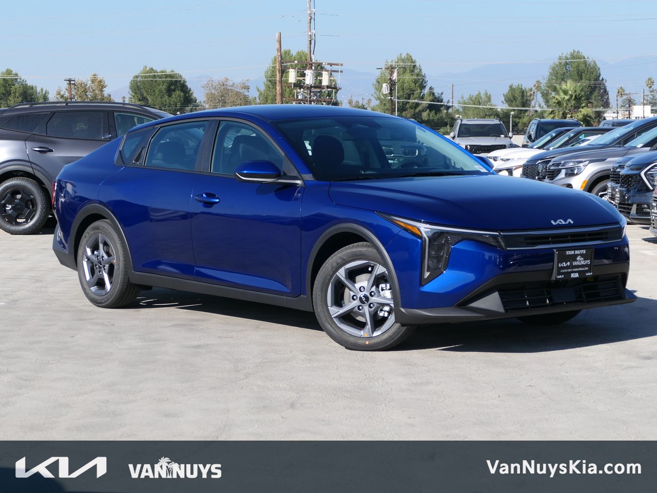 2025 Kia K4 LXS's photo
