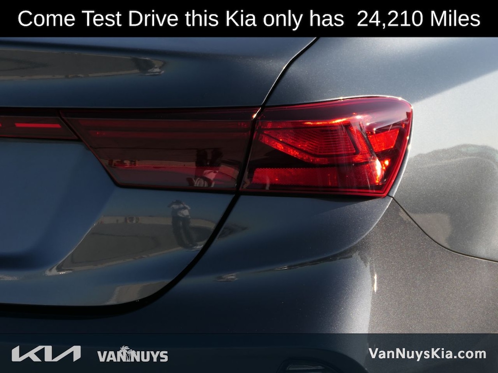 Used 2023 Kia Forte LXS Sedan