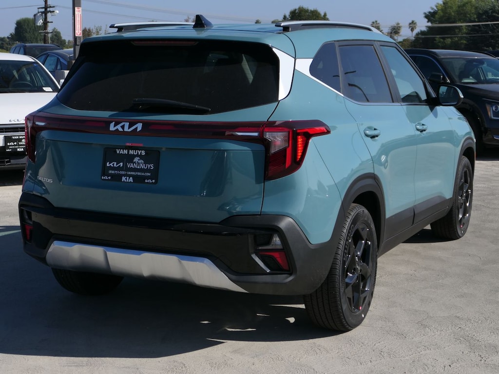 New 2026 Kia Seltos EX SUV