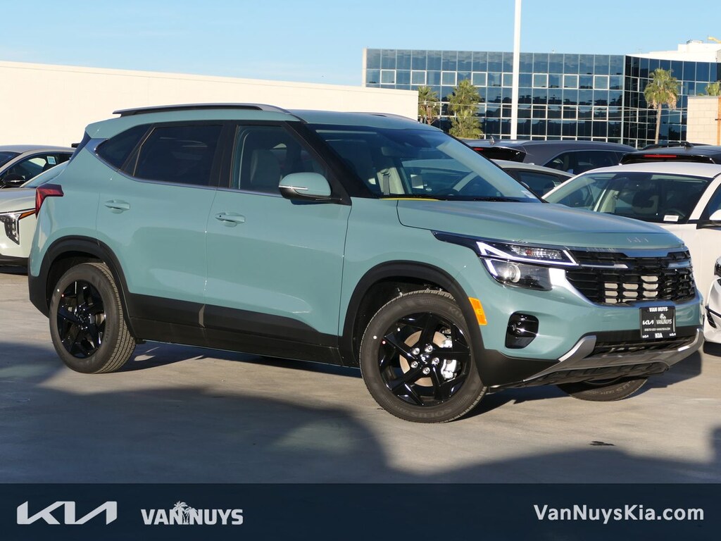 New 2026 Kia Seltos EX SUV