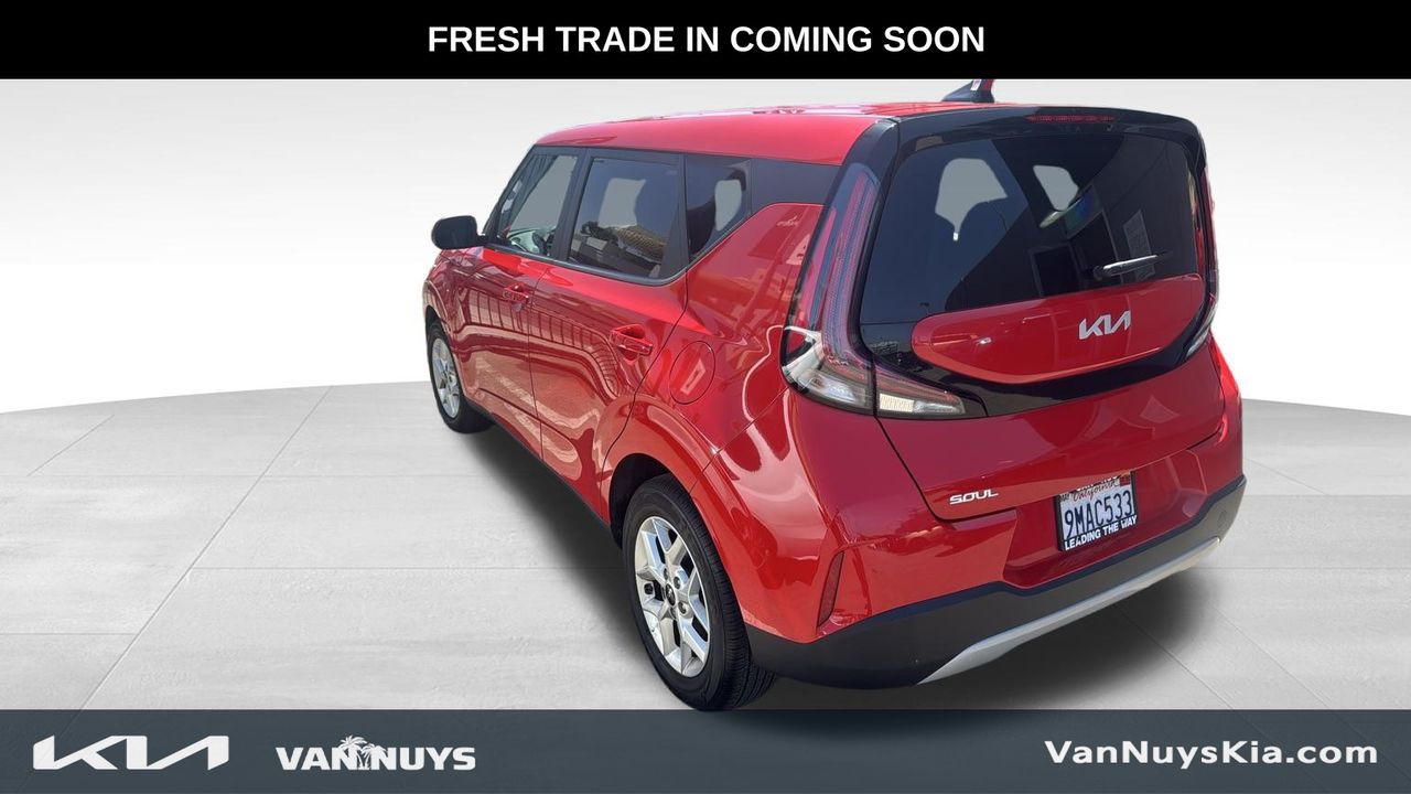 2024 Kia Soul LX photo 3
