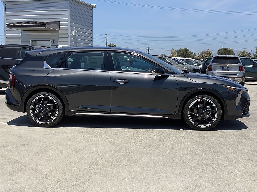 New 2026 Kia K4 GT-Line Hatchback