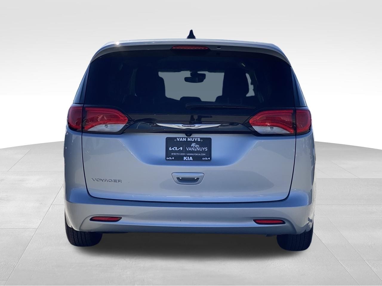 2024 Chrysler Voyager LX photo 4