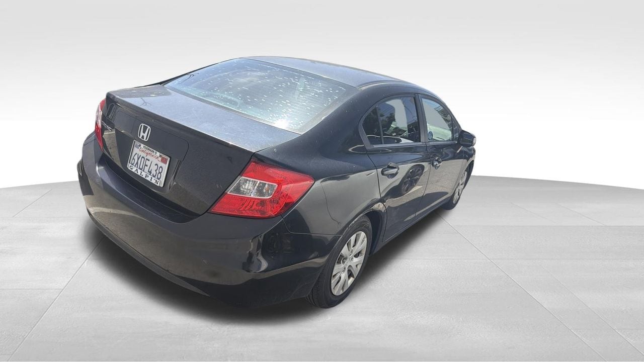 2012 Honda Civic LX photo 2