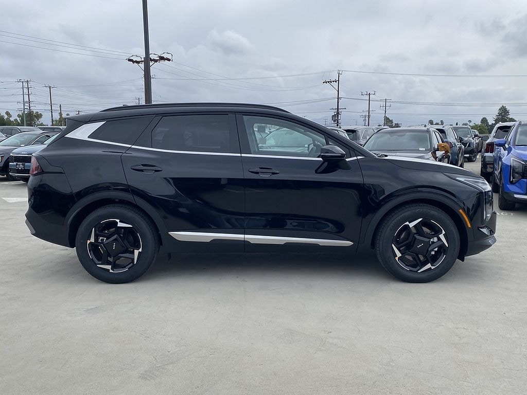 New 2026 Kia Sportage EX SUV