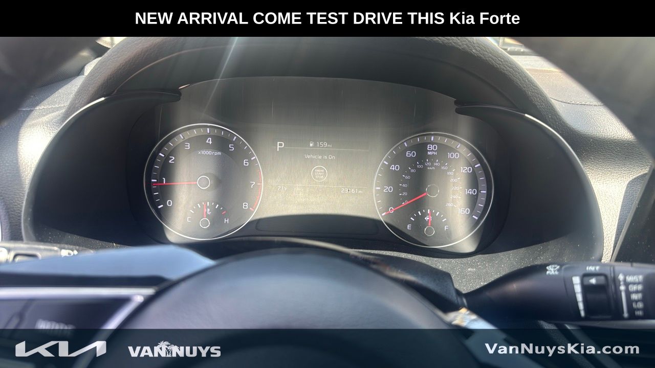 2024 Kia Forte GT-Line photo 3