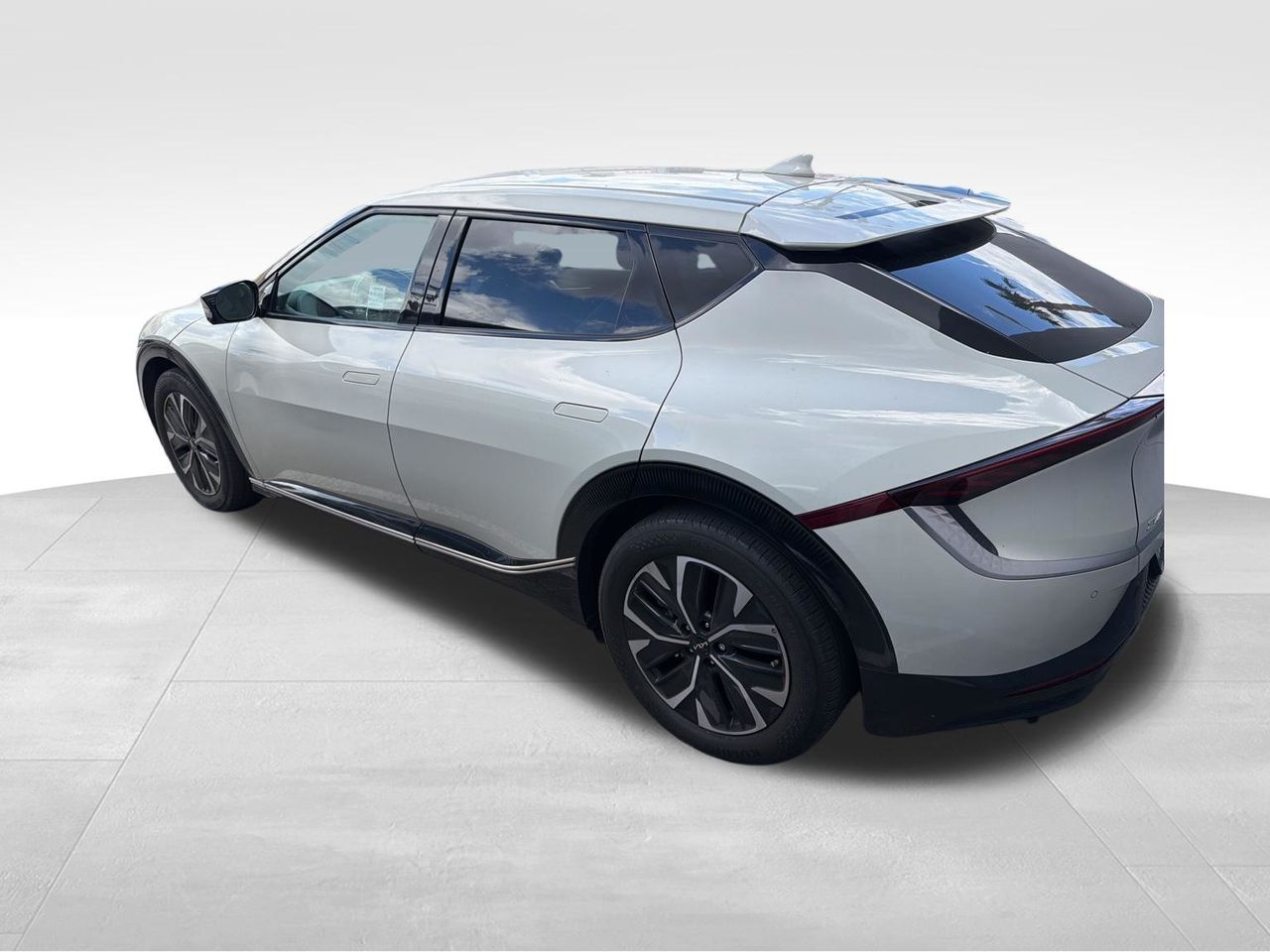 2023 Kia EV6 Wind photo 5