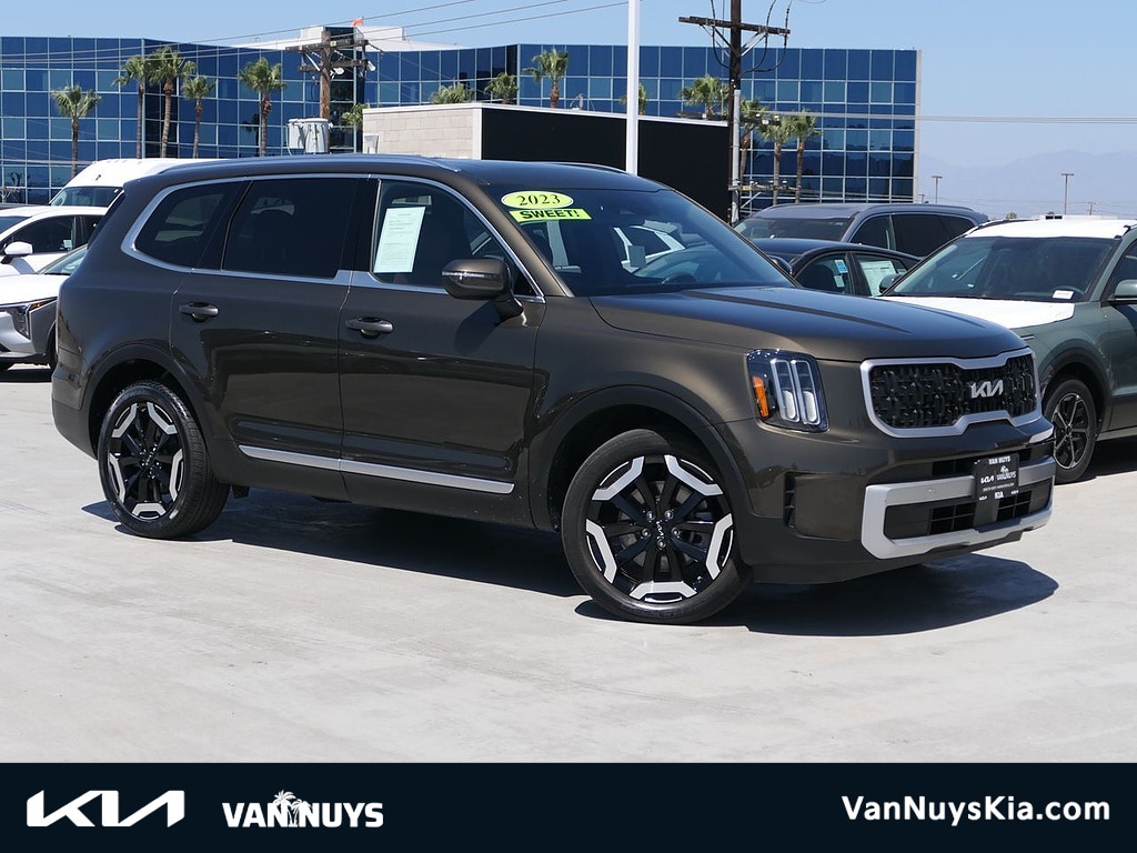 Used 2023 Kia Telluride EX SUV