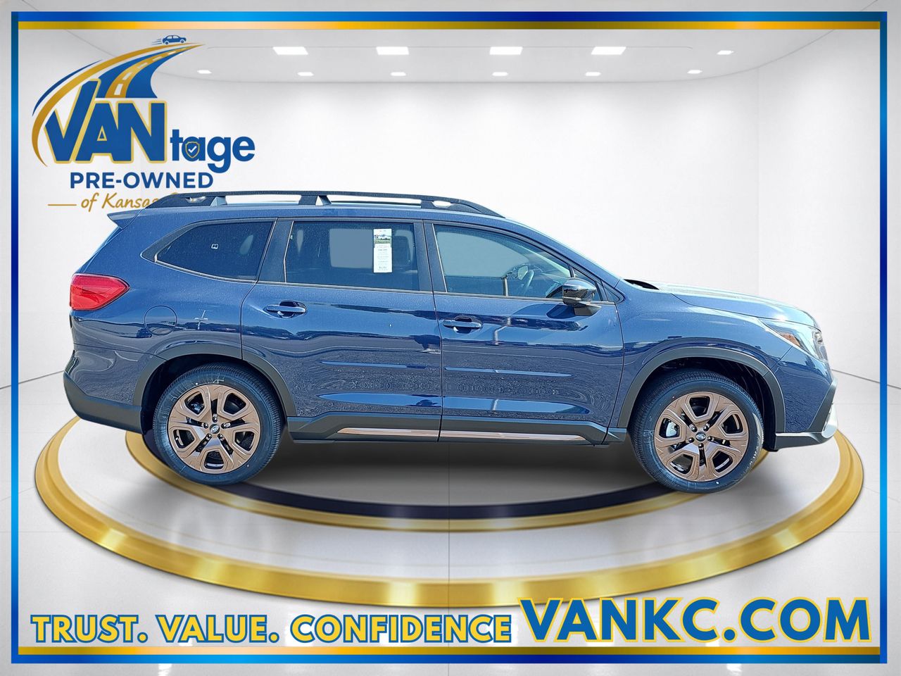 Used 2025 Cosmic Blue Pearl Subaru Limited Bronze Edition image 5