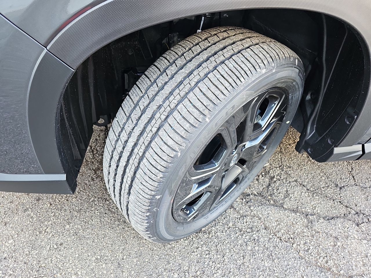 New 2026 Magnetite Gray Subaru Onyx Edition Touring 7-Passenger image 35