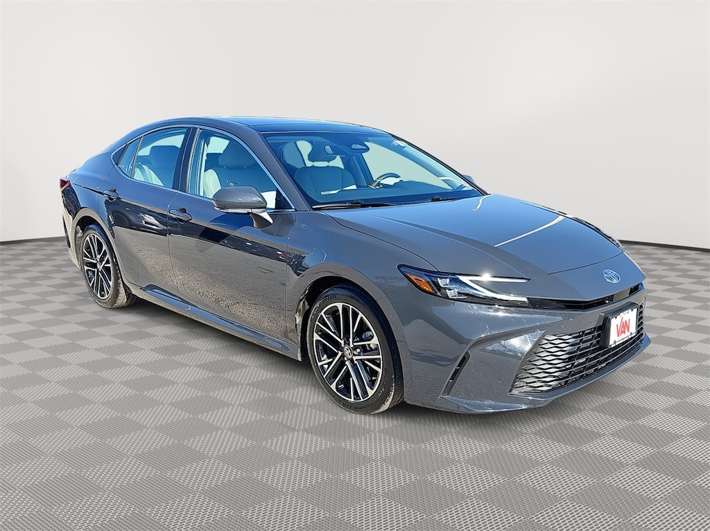 Used 2025 Toyota Camry XLE Sedan