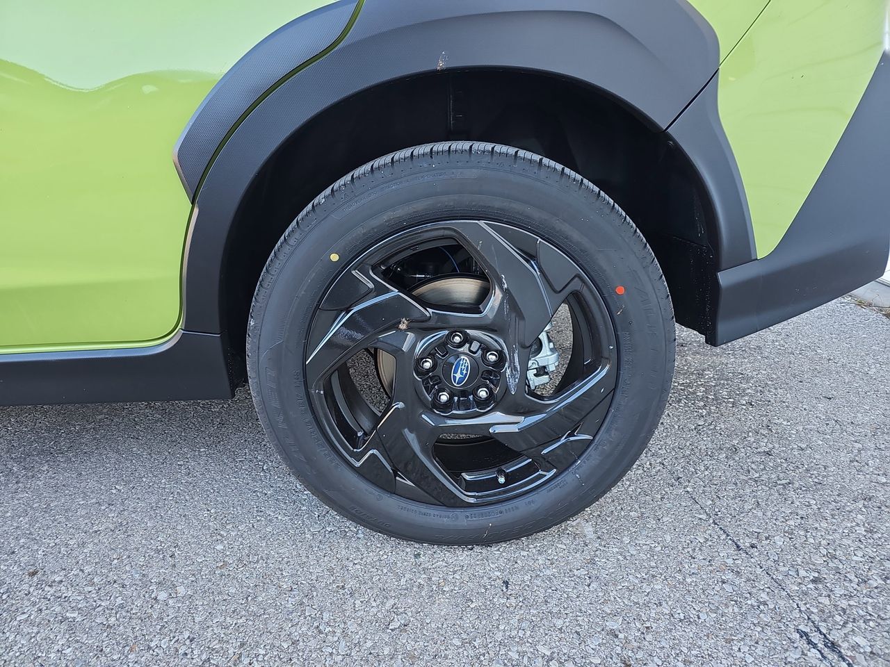 New 2026 Citron Yellow Pearl Subaru Sport Hybrid image 35