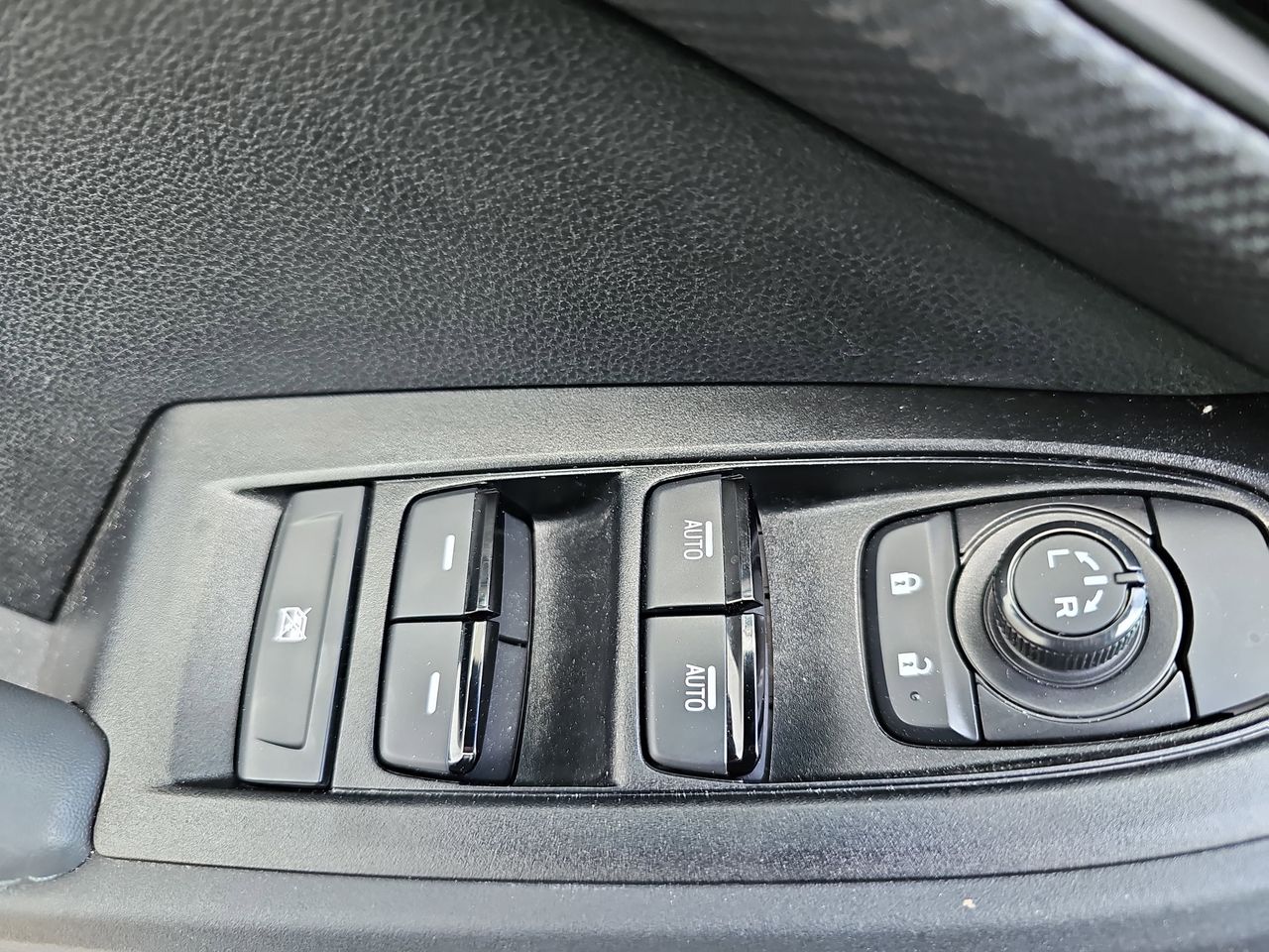 Certified Used 2026 Crystal White Pearl Subaru Premium image 32