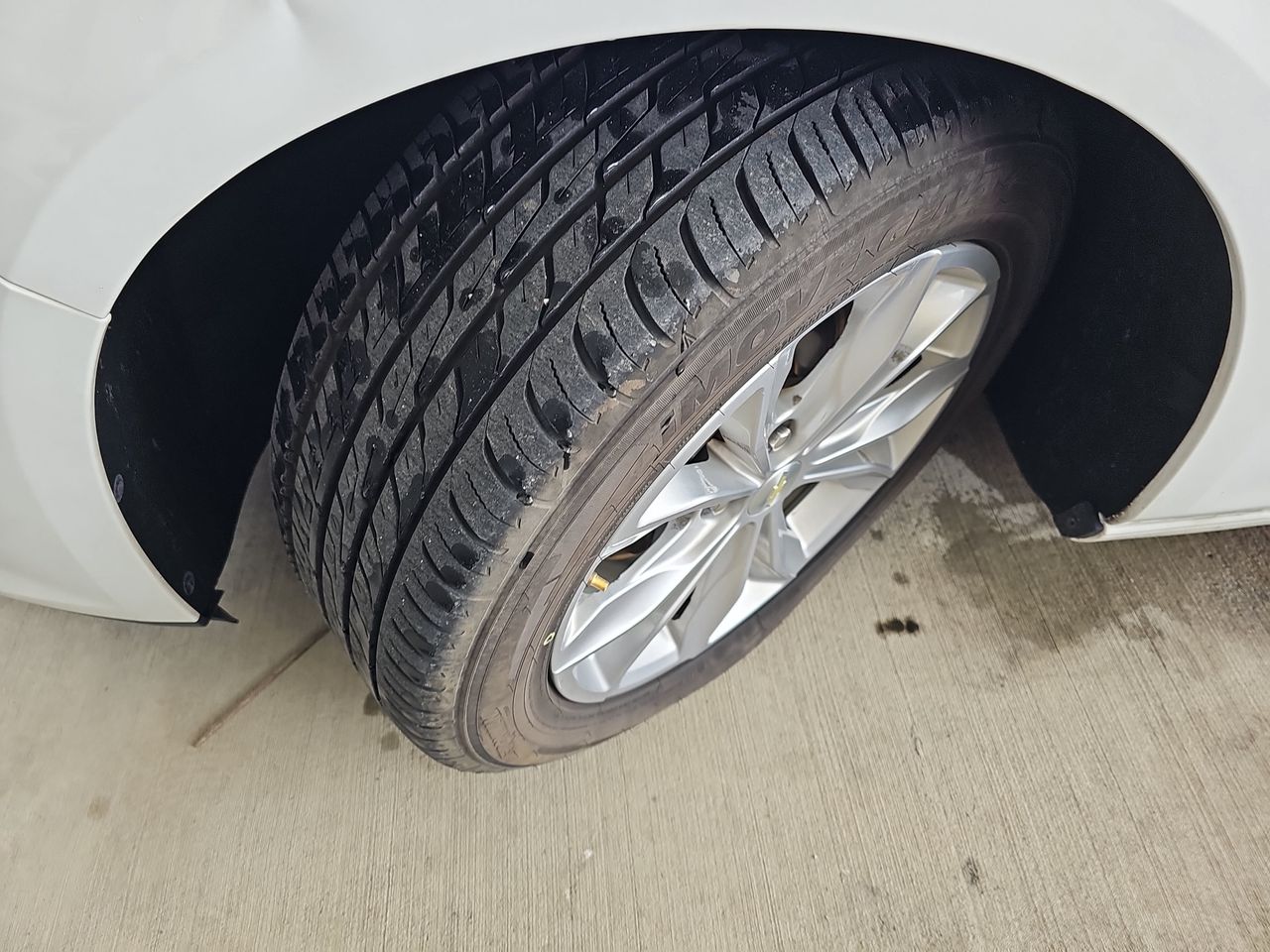 Used 2019 Summit White Chevrolet LT image 35