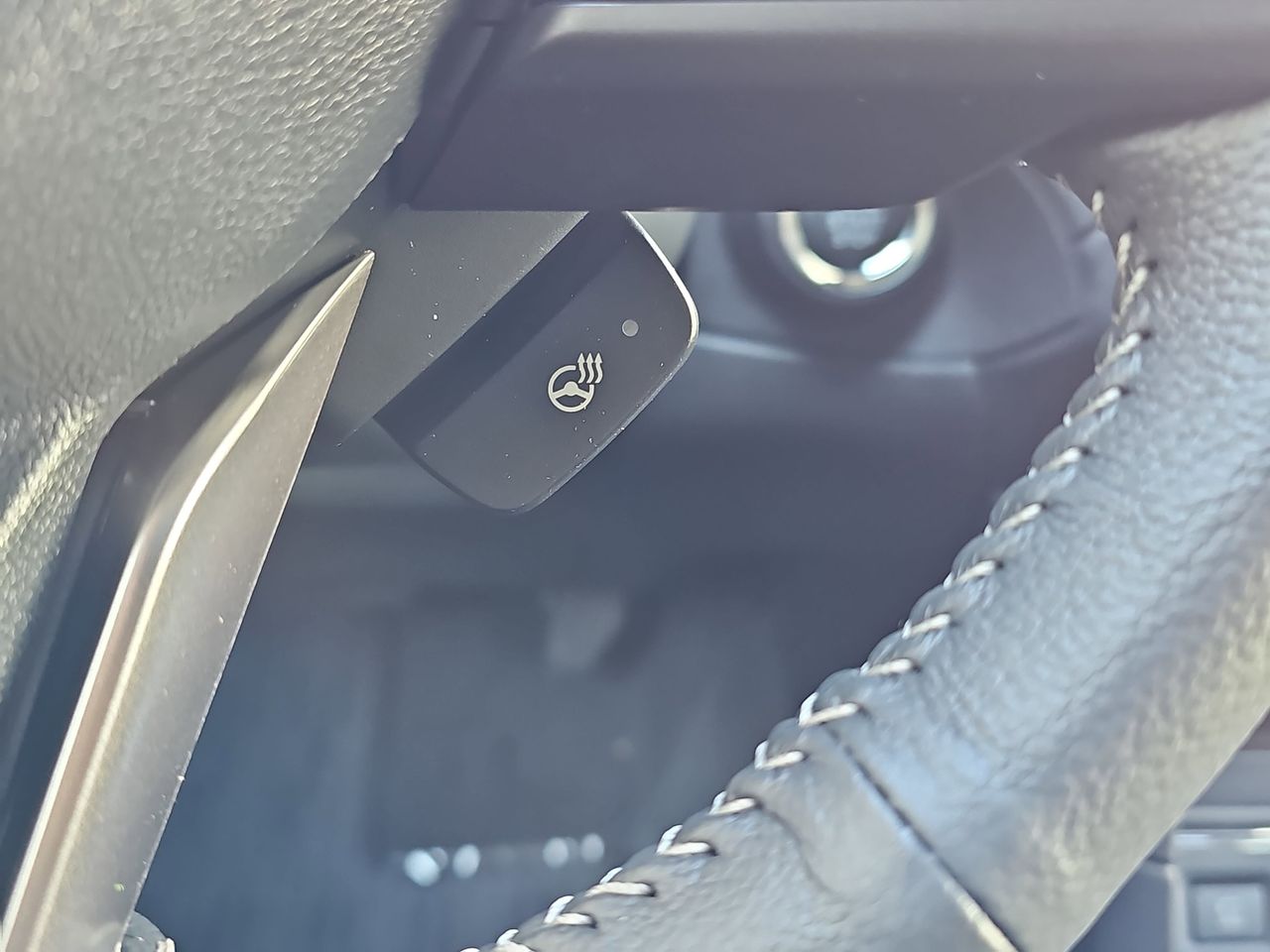 New 2026 Ice Silver Subaru Limited 7-Passenger image 20