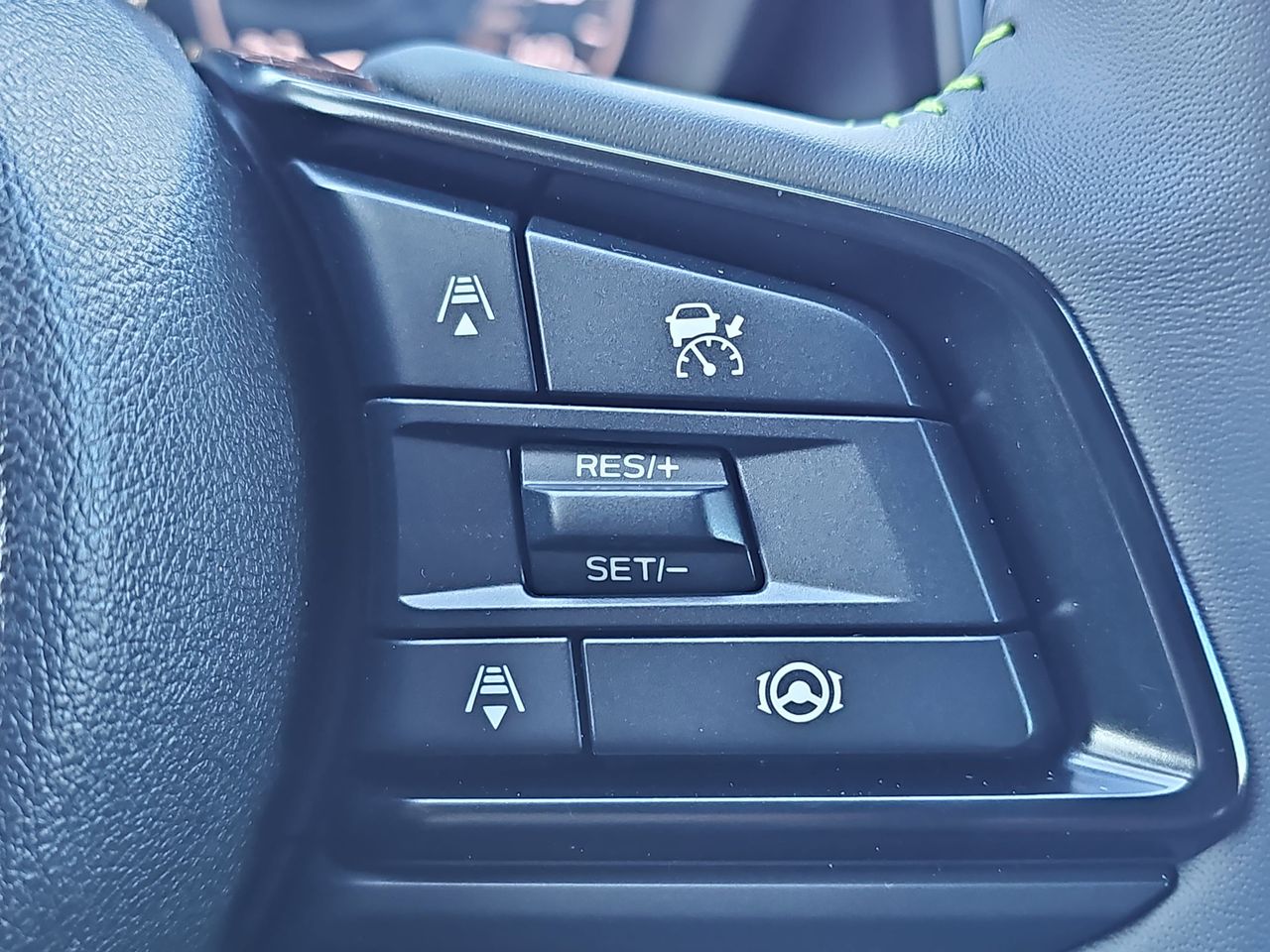 New 2026 Crimson Red Pearl Subaru Onyx Edition Touring 7-Passenger image 19