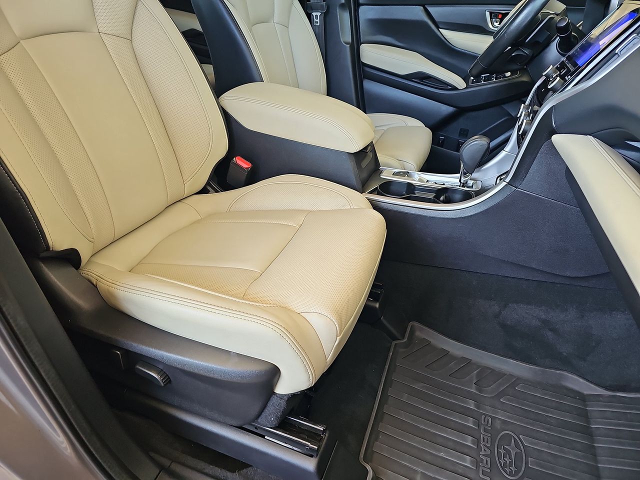 Used 2022 Brilliant Bronze Metallic Subaru Limited image 13