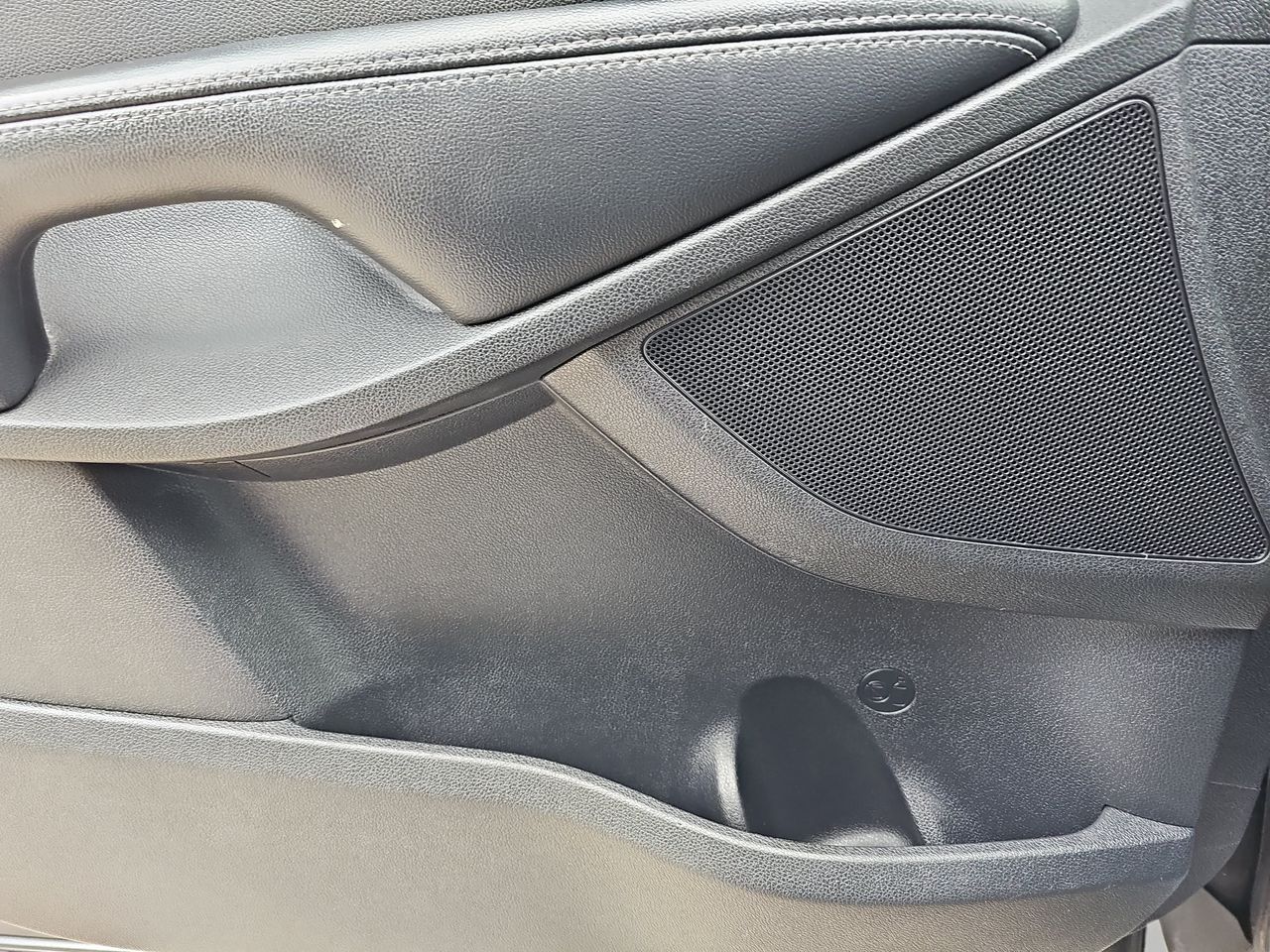 Used 2020 Gravity Gray Kia LX image 34
