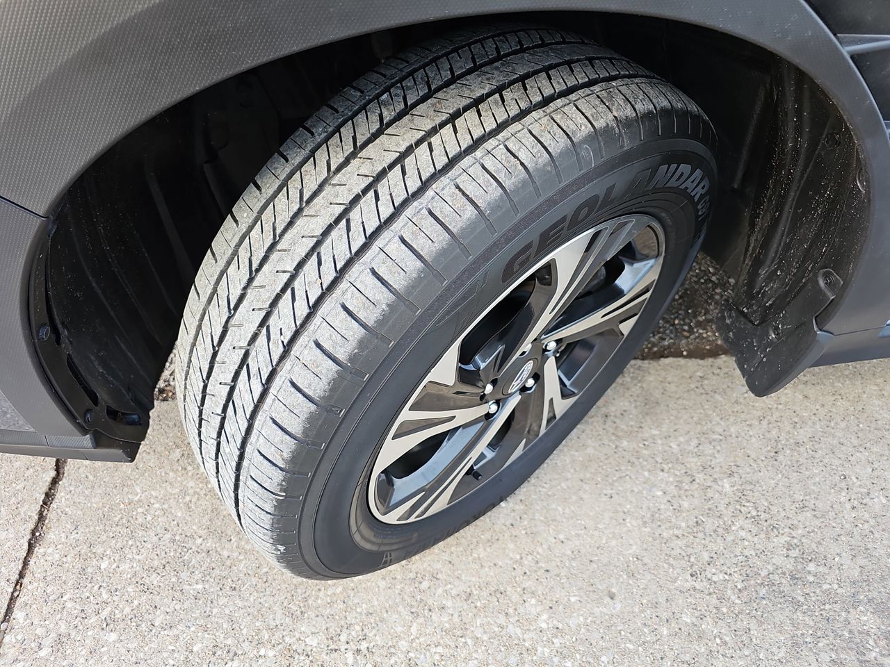 Certified Used 2024 Magnetite Gray Metallic Subaru Premium image 37