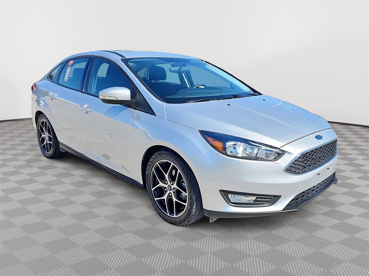 2018 Ford Focus SEL photo 3
