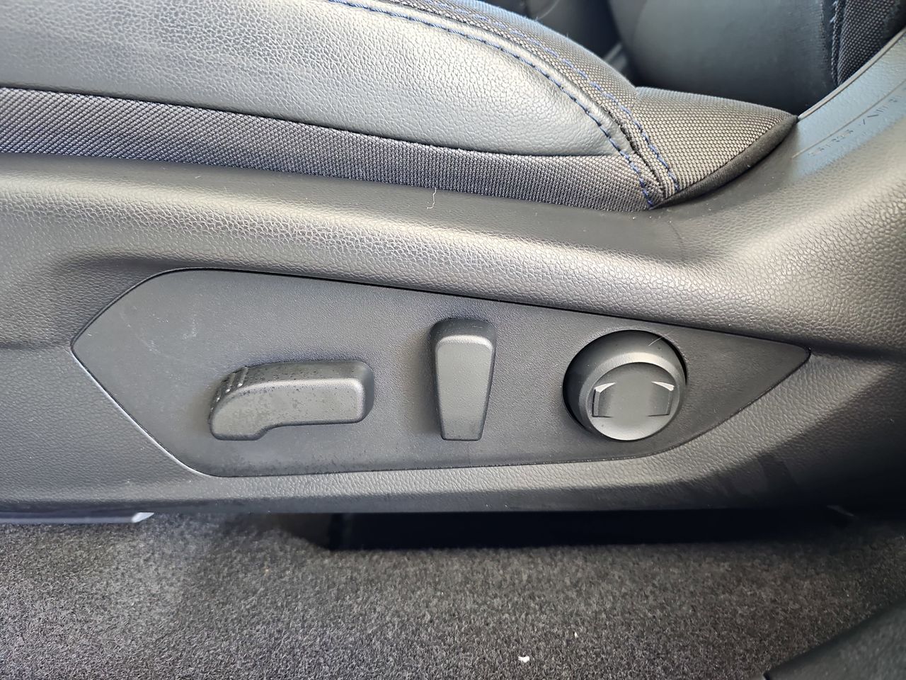 Certified Used 2026 Crystal White Subaru Premium image 33