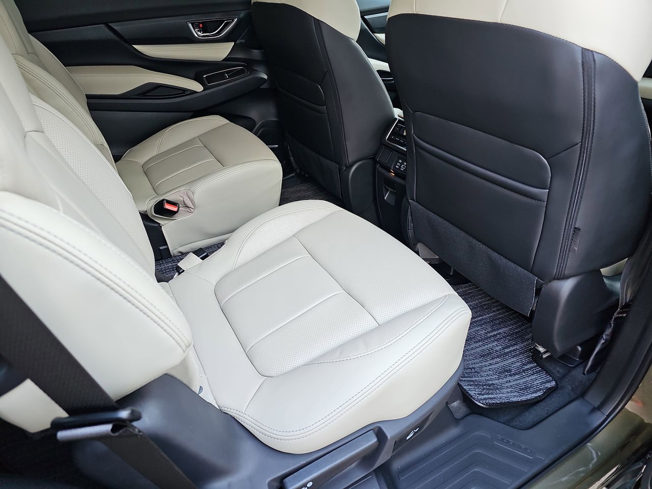 New 2026 Autumn Green Subaru Limited 7-Passenger image 11