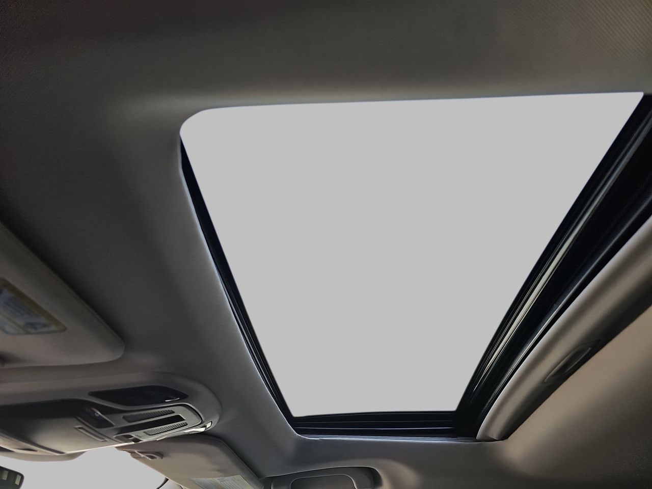 Certified Used 2025 Crystal White Subaru Limited image 37