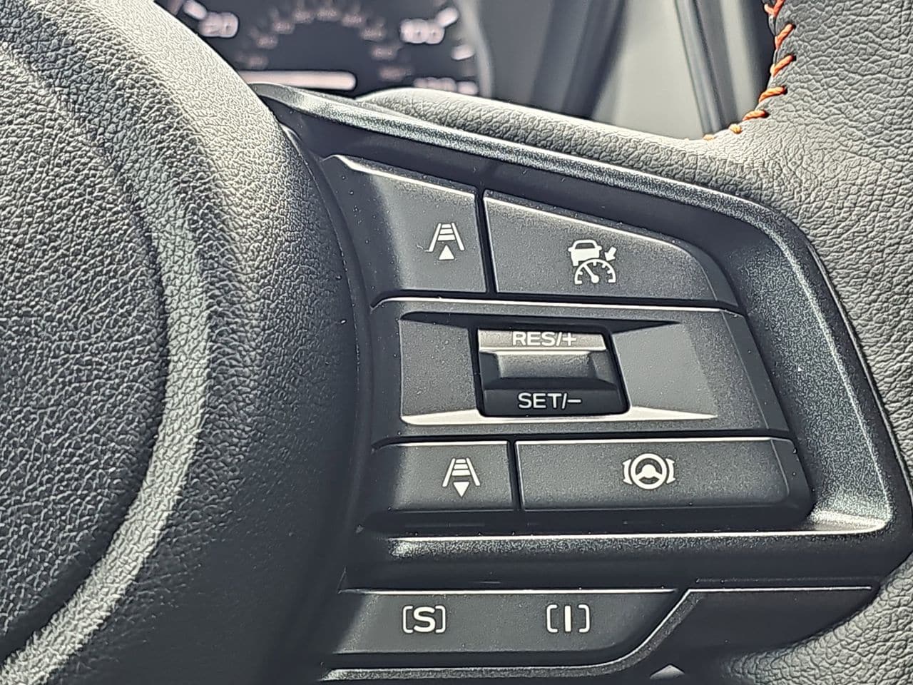 New 2026 Crystal Black Silica Subaru Limited image 18