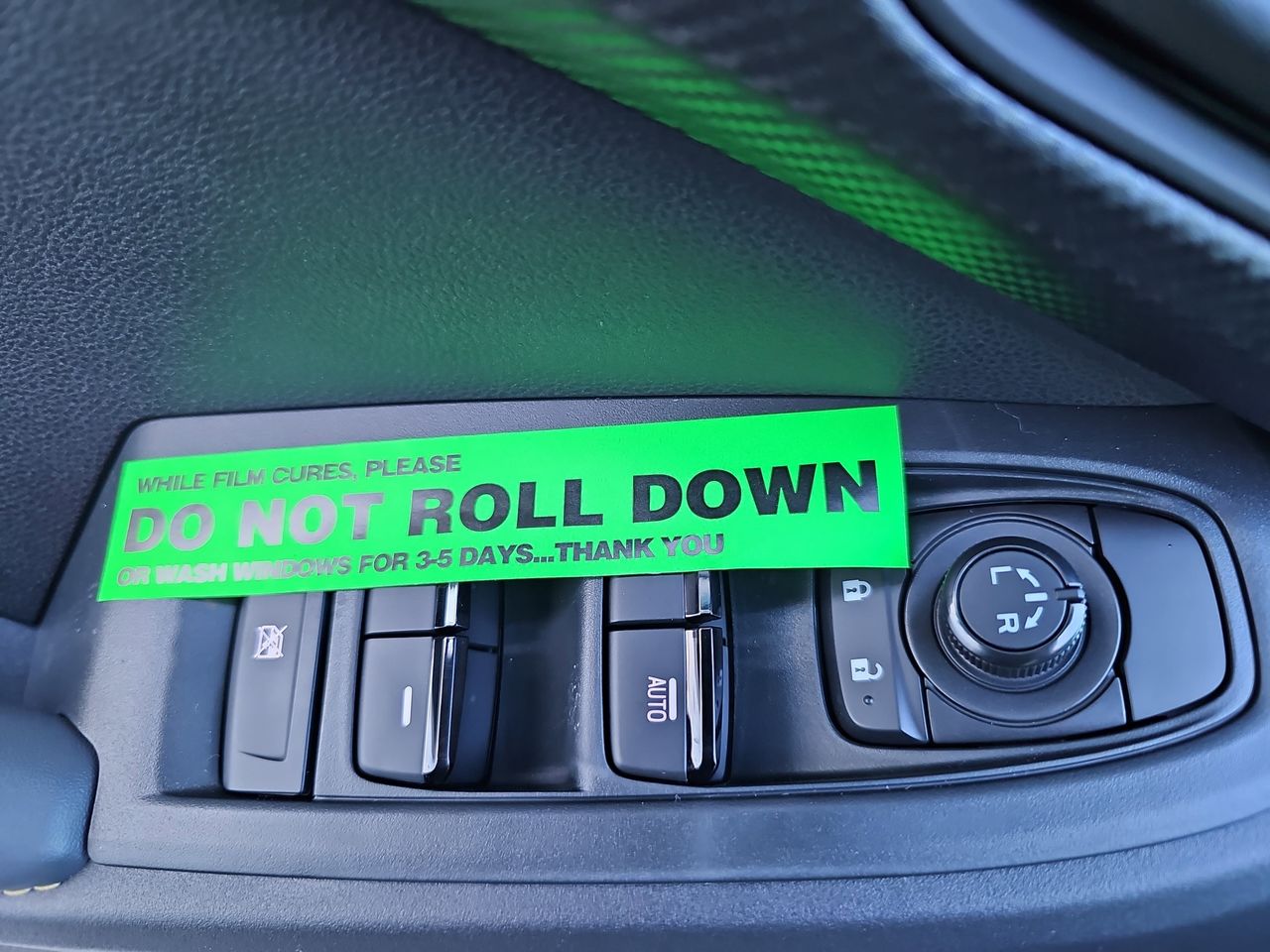 New 2026 Citron Yellow Pearl Subaru Sport Hybrid image 28