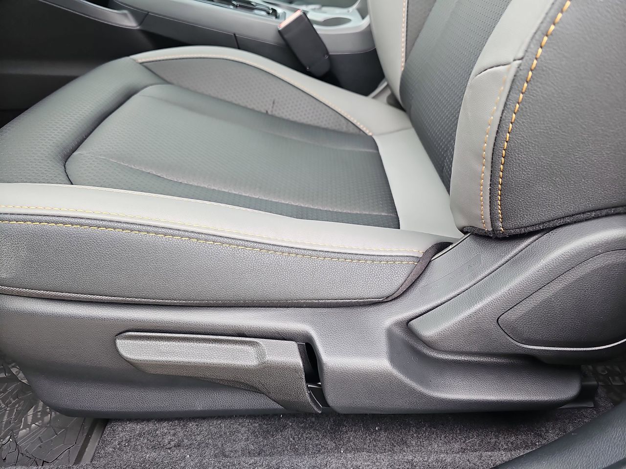 New 2026 Crystal White Pearl Subaru Wilderness image 29