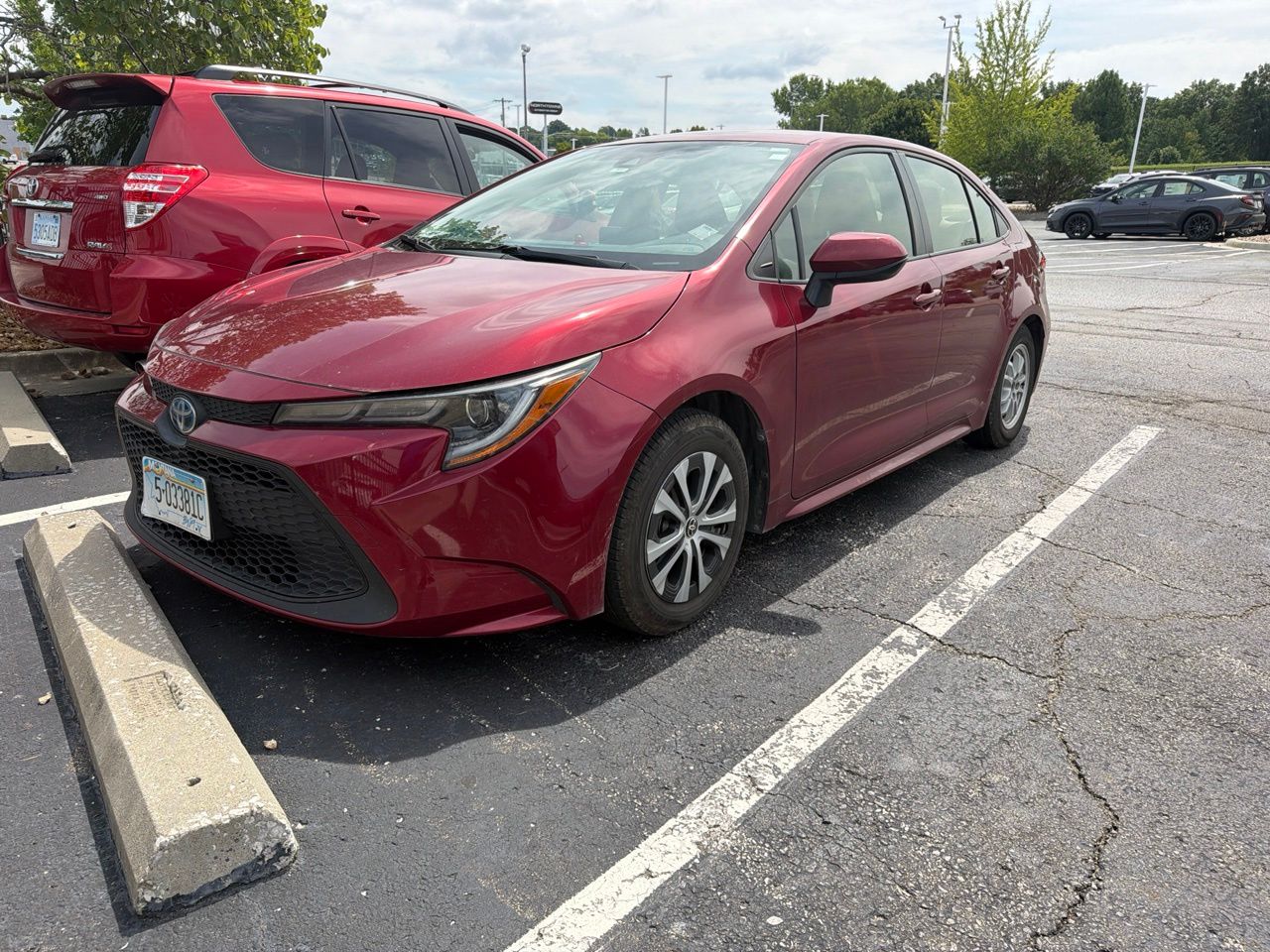 Used 2022 Toyota Corolla LE with VIN JTDEAMDEXNJ035808 for sale in Kansas City