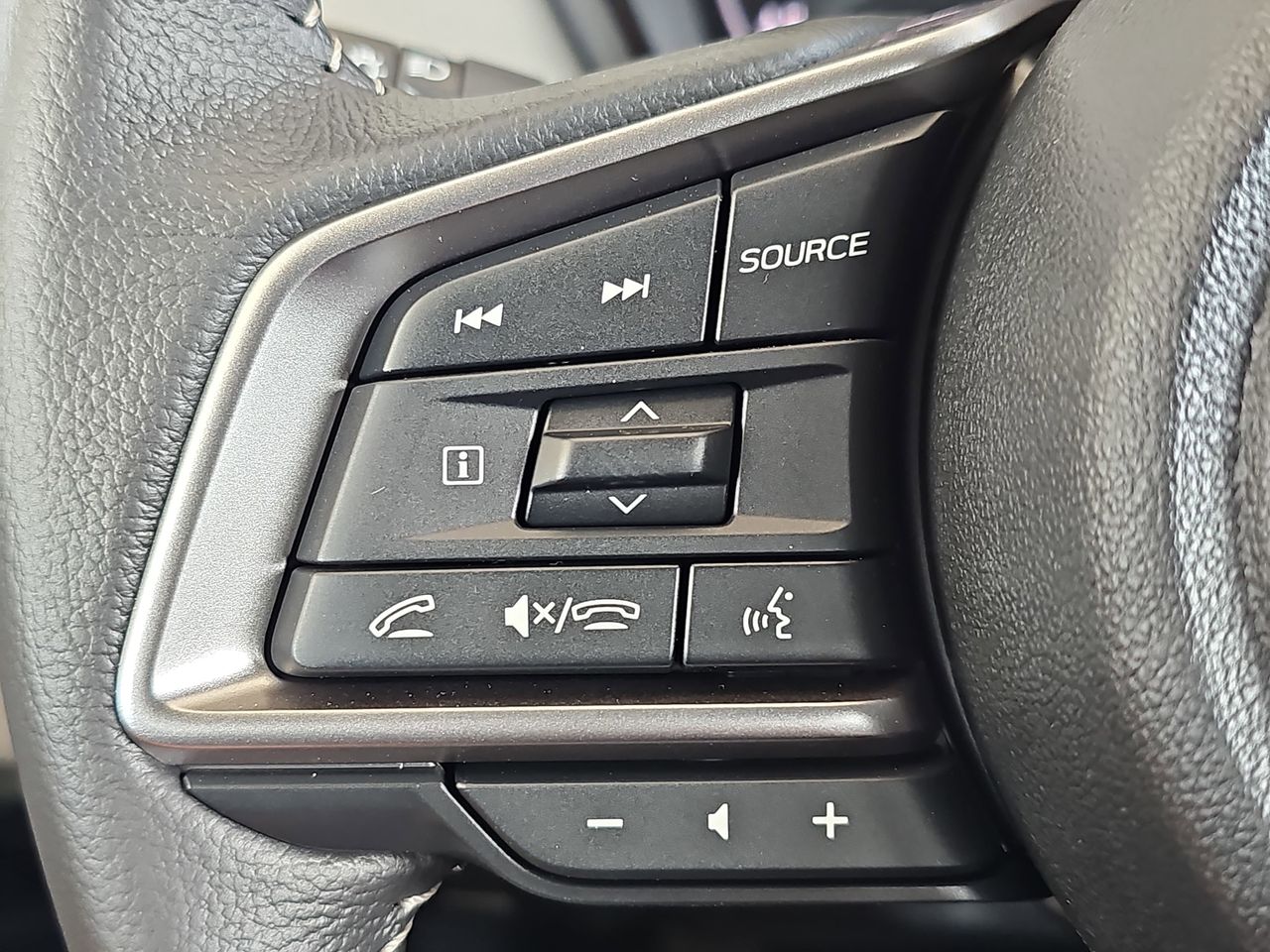 Certified Used 2025 Gray Metallic Subaru Premium image 20