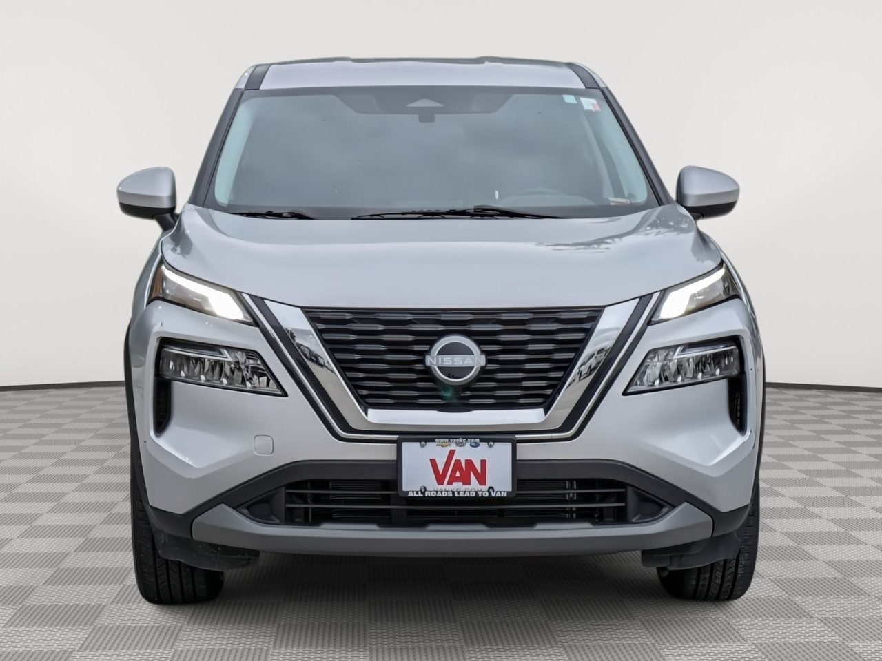 Used 2023 Nissan Rogue SV with VIN 5N1BT3BB7PC780339 for sale in Kansas City