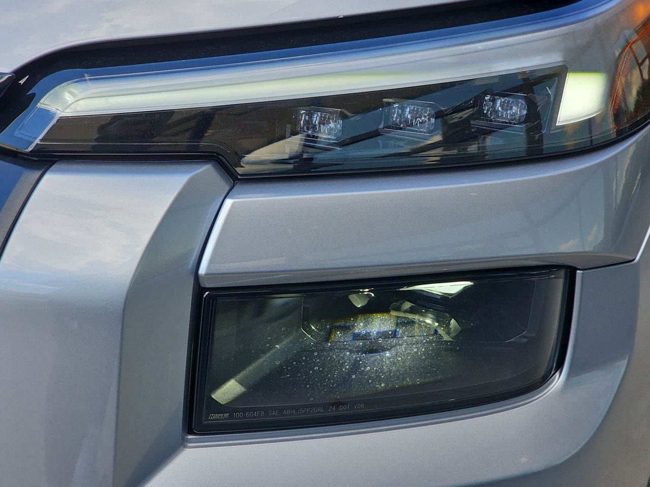 New 2026 Ice Silver Subaru Limited image 34