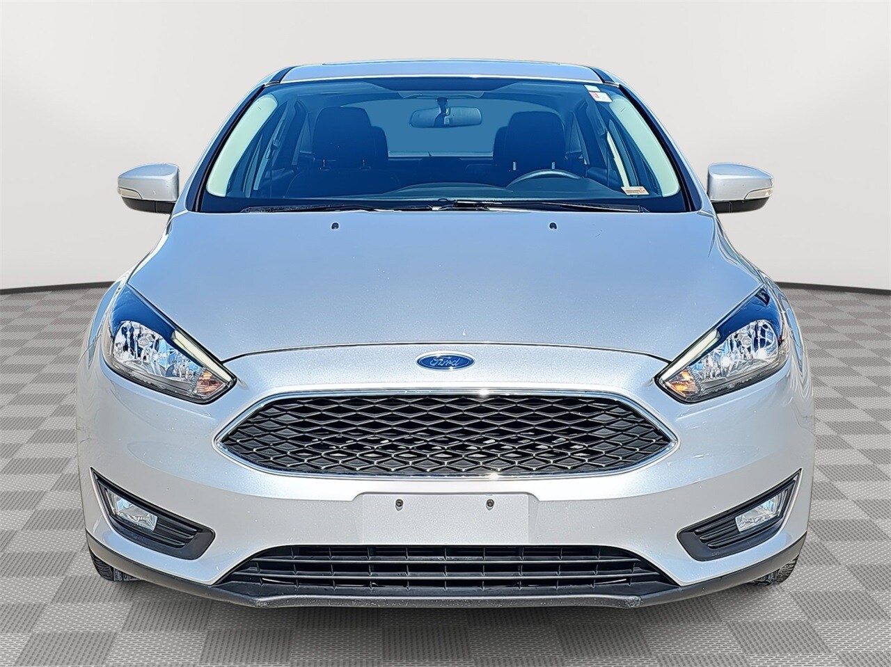 2018 Ford Focus SEL photo 2