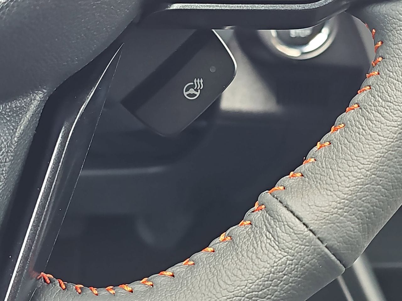 New 2026 Alpine Green Subaru Limited image 19