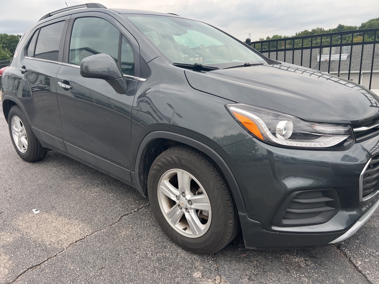 Used 2018 Chevrolet Trax LT with VIN KL7CJLSB8JB720434 for sale in Kansas City