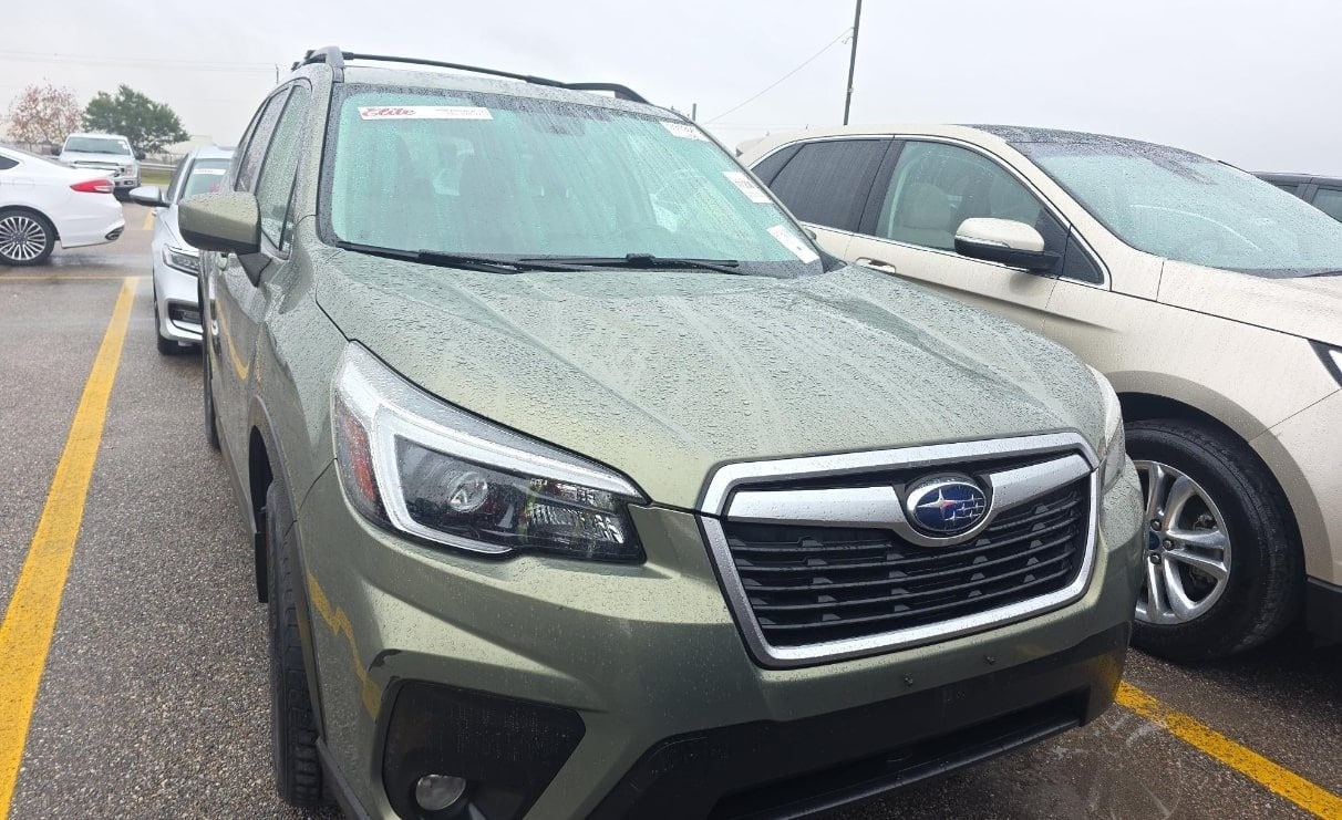 2021 Subaru Forester Premium's photo