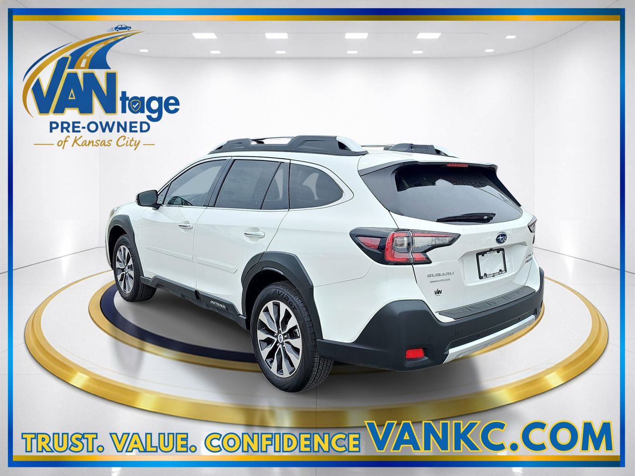 Certified Used 2025 Crystal White Pearl Subaru Touring XT image 9