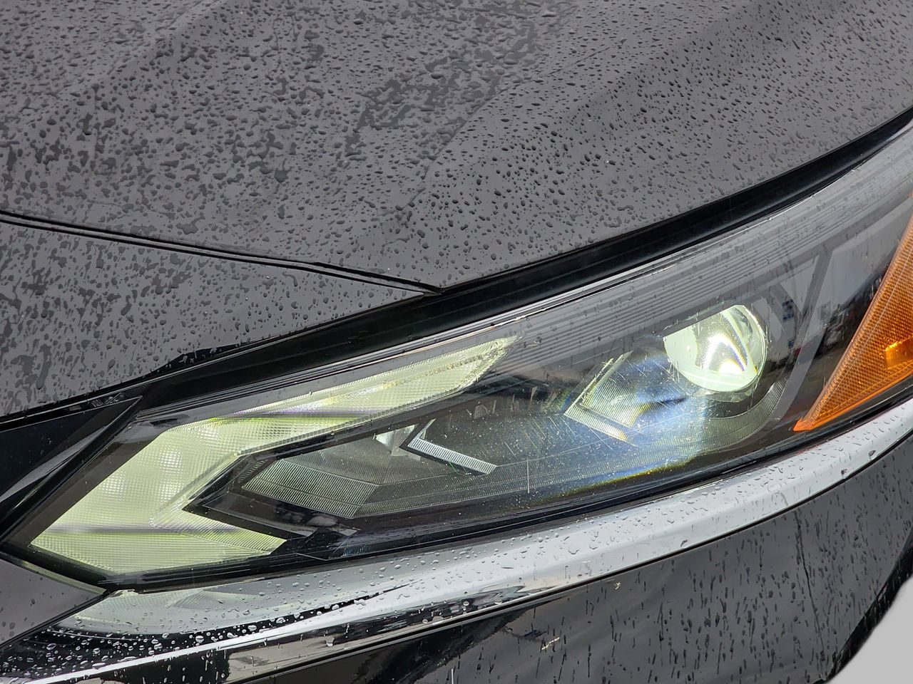 Used 2023 Super Black Clearcoat Nissan 2.5 SL image 35