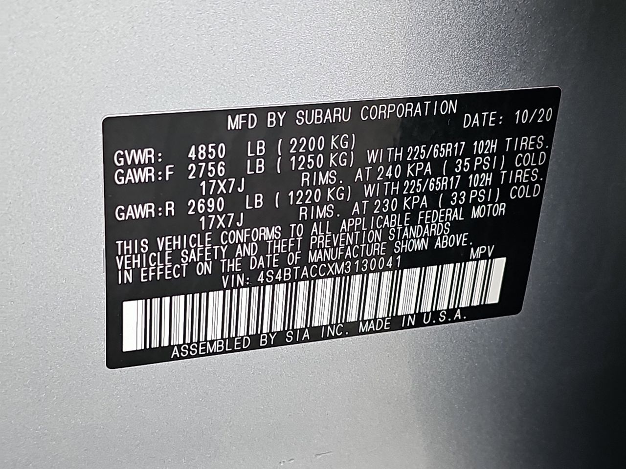 Certified Used 2021 Ice Silver Metallic Subaru Premium image 41